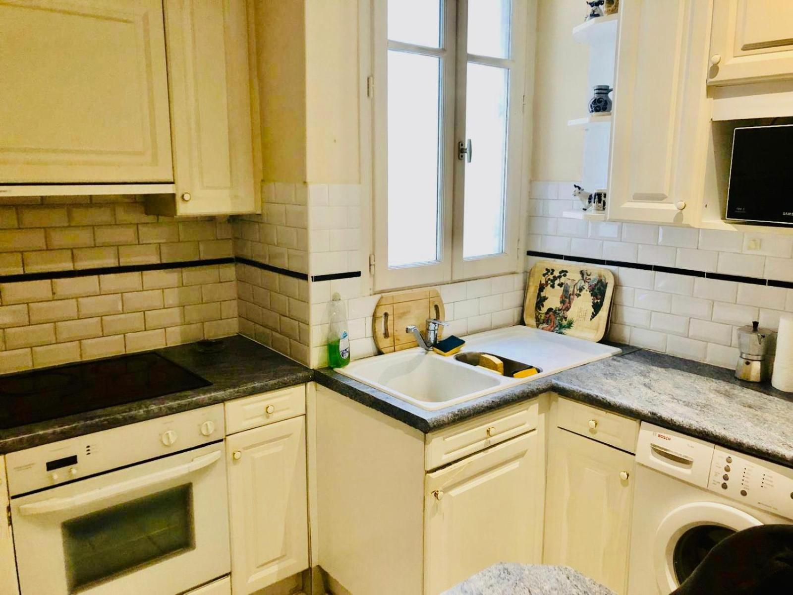 Sur Proche Porte De Versailles Parigi